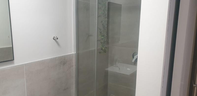 To Let 1 Bedroom Property for Rent in Pinelands Western Cape